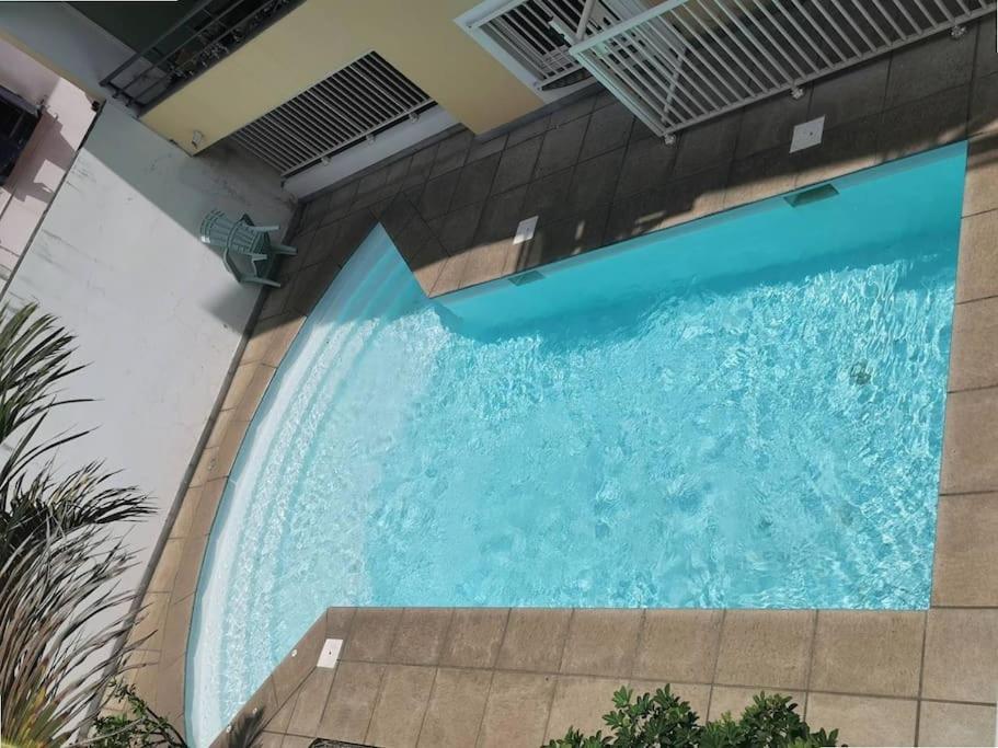 Jade - Appt 2 Chb - 4 Personnes - A 200 M Du Lagon De Saint-Pierre - Residence Avec Belle Piscine Et Parking Prive - Sur Le Front De Mer Et A 2 Pas Du Centre-Ville De St-Pierre Εξωτερικό φωτογραφία
